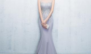 适合在单位联欢会上积极向上的合唱歌曲 公司年会大合唱歌曲